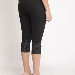 bamboo breeze Women Multicolor Capri image 3