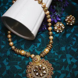 PANASH Gold-Plated Off-White & Red Kundan-Studded & Beaded Handcrafted Jewellery Set-picture-23