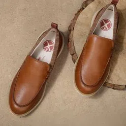 hush puppies Women Slip-On Round-Toe Casual Shoes-picture-43