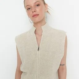 Trendyol Women Beige Crop Acrylic Cardigan-image-96