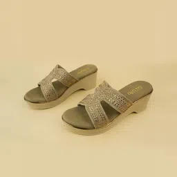 Ozuri Party Platform Sandals image 2