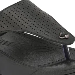 LEONCINO Men Perforated Comfort Sandals image 4