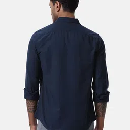 wrogn Men Regular Fit Solid Casual Shirt image 5