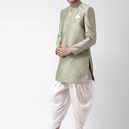DEYANN Embroidered Sherwani image 3