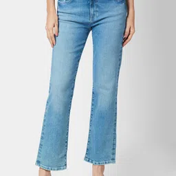 SPYKAR Women Straight Fit Heavy Fade Stretchable Jeans-image-30