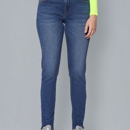 Flying Machine Women Skinny Fit Light Fade Stretchable Jeans-picture-14