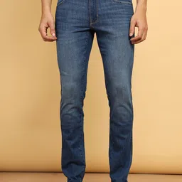 Wrangler Men Slim Fit Low Rise Light Fade Skanders Stretchable Jeans image 4