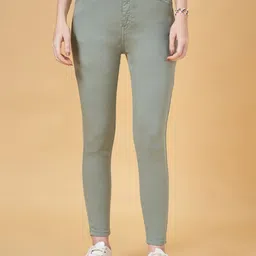 People Women Skinny Fit Light Fade Cotton Jeans-image-1