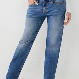True Religion Women SN Ricki Relax Straight Fit Low Rise Heavy Fade Stretchable Jeans-picture-34