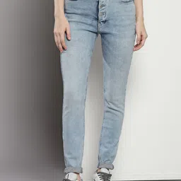 Calvin Klein Women Super Skinny Fit Mid-Rise Clean Look Heavy Fade Cotton Jeans-image-75