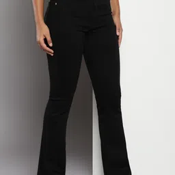Calvin Klein Women Bootcut Mid-Rise Stretchable Jeans image 2
