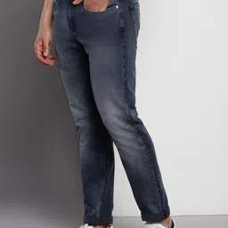 calvin klein jeans Calvin Klein Men Mid-Rise Dark Shade Light Fade Clean Look Stretchable Jeans image 3