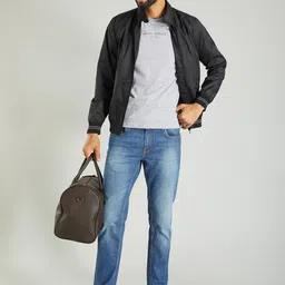 Indian Terrain Men Brooklyn Slim Fit Clean look Whiskers Stretchable Jeans image 4
