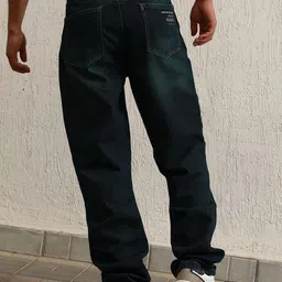 Hubberholme Men Straight Fit Pure Cotton Light Fade Jeans image 3