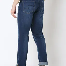 SPYKAR Men Regular Fit Mid-Rise Light Fade Jeans image 2
