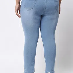 MARC LOUIS Women Blue Mid Rise Light Fade Cotton Jeans image 2