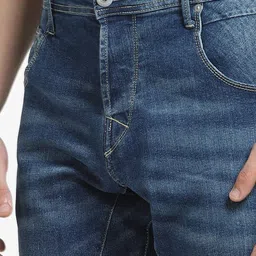 Jack & Jones Men Low-Rise Light Faded Jeans image 5