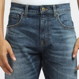 Jack & Jones Men Blue Low-Rise Low Distress Heavy Fade Stretchable Jeans image 5