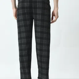 BAESD Men Pack Of 2 Checked Track Pant image 4
