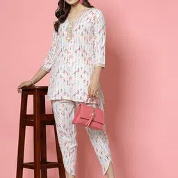 Clora Creation Floral Printed V-neck Three-Quarter Sleeves Cotton Kurti with Dhoti Pants image 4