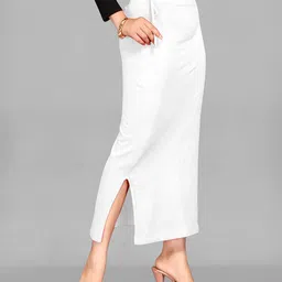 SCUBE DESIGNS High-Rise Saree Shapewear image 4