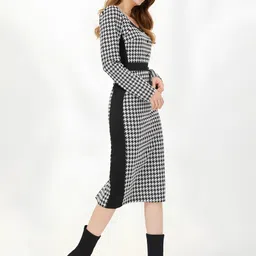 shyam sundari Women Bodycon Black Midi/Calf Length Dress image 3