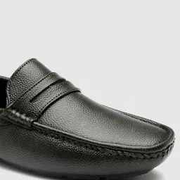 action Lightweight | Comfortable | Trendy | Daily Wear | Synthetic Leather Loafers For Men image 4