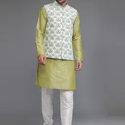 Utsav Fashion Men Ethnic Motifs Regular Kurta with Churidar image 1
