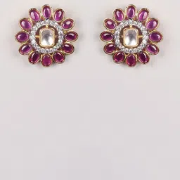 Niscka Gold-Plated Kundan-Studded Jewellery Set image 3