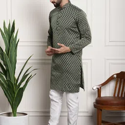 SOJANYA Men Green & Off-White Woven Design Kurta with Churidar image 4