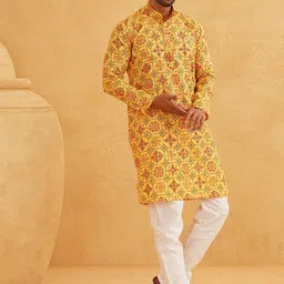 SOJANYA Ethnic Motifs Printed Mandarin Collar Straight Kurta With Churidar image 2