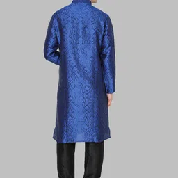 ROYAL KURTA Men Blue Ethnic Motifs Printed Dupion Silk Kurta with Churidar image 5