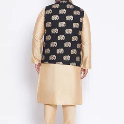 KISAH PLUS Men Black Ethnic Motifs Kurta with Churidar & Nehru Jacket image 4