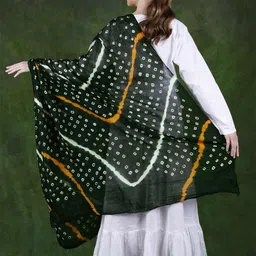 Exotic India Bandhani Printed Pure Cotton Dupatta image 3