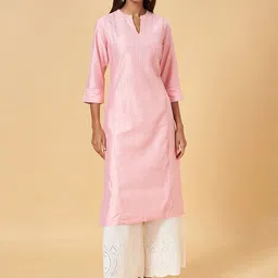 RANGMANCH BY PANTALOONS Mandarin Collar Pleated Straight Kurta-picture-24
