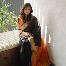 Rujave Ethnic Motifs Zari Kanjeevaram Saree-image-43