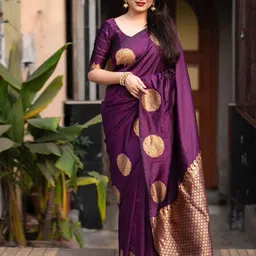 Rujave Ethnic Motifs Woven Design Zari Kanjeevaram Saree-image-15