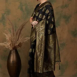 Sangria Ethnic Motif Woven-Design Banarasi Sarees image 5