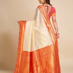 KALINI Ethnic Motifs Woven Designed Zari Banarasi Saree image 4