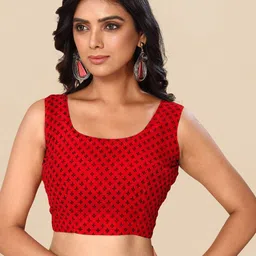 MIRCHI FASHION Black & Red Sequinned Poly Georgette Saree image 2