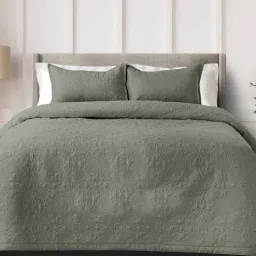 labham Oilve Solid GSM 300 Pure Cotton King Size Bedcover With 2 Pillow Covers-picture-26