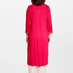 Global Desi Ethnic Motifs Embroidered V Neck Chikankari Straight Kurta image 4