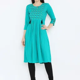 Peppertree Women Sea Green Geometric Yoke Design Thread Work A-line Kurta-picture-23