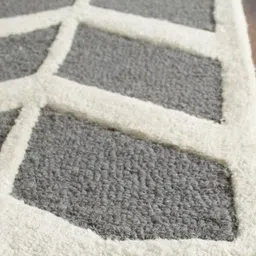 Safiya Carpet Grey Geometric Hand-Tufted Woollen Carpets image 4