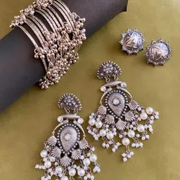 ATIBELLE Silver-Plated Beaded Ghungroo Charm Jewellery Set image 1