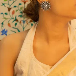 Shyle 925 Sterling Silver Classic Studs Earrings image 3