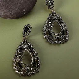 SOHI Contemporary Drop Earrings-picture-40