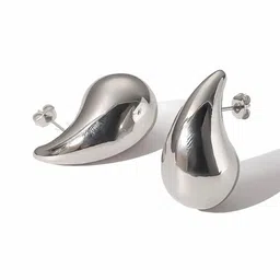 Softwrap Silver-Plated Teardrop Shaped Studs Earrings image 3