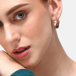 SOHI Brown & Gold Plated Contemporary Studs Earrings image 3