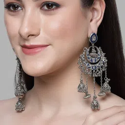 KARATCART Silver-Plated Kundan-Studded Oxidised Chandbalis image 5